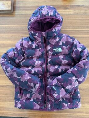 The North Face Goose Down 600 Fill Reversible Jacket Girls Size L Floral Maroon